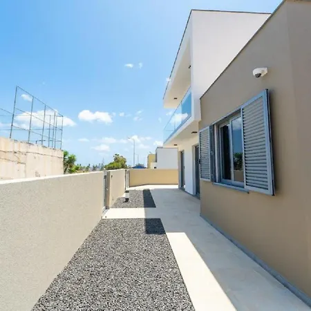 Golden House By Madeira Sun Travel * פורטו סנטו